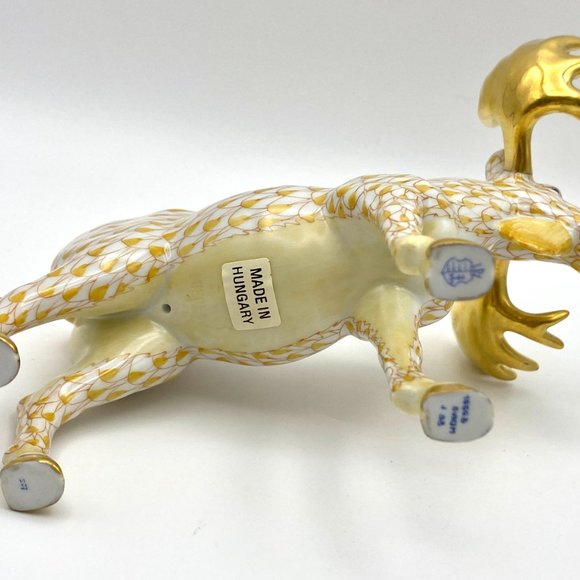 Herend Hungary Yellow golden fishnet porcelain Moose figurine 6" - Picture 8 of 8
